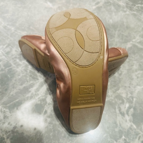 Time And Tru Ballet Flats Women's Rose Gold Glitter Cap Toe Memory Foam SZ 10W - Picture 3 of 3